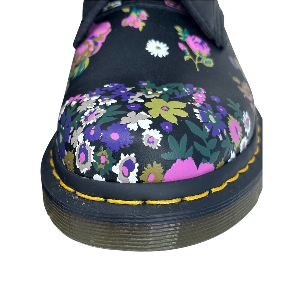 Dr. Martens Pascal 1460 Vintage Floral Airwair Lace Up Leather Boots - Picture 2 of 9